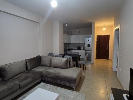 Apartament me qera 2+1+2 te Kompleksi Star Konstruksion