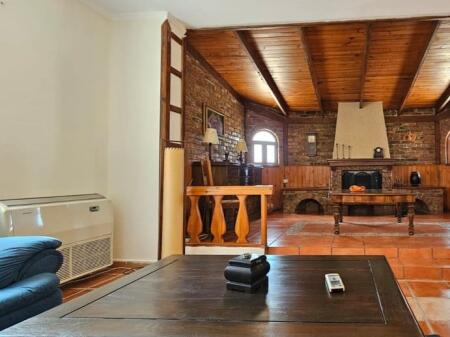 We are renting an apartment 3+1+2 plus veranda near Dinamo Stadium!