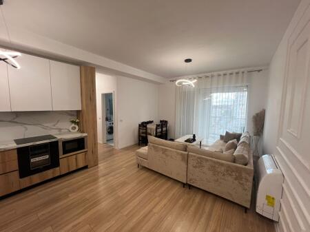 Apartment 2+1+2 for rent on Bulevardi Ri, Jordan Misja.