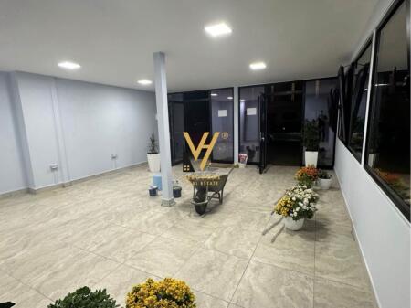 SHOP FOR RENT 45M2 NEAR THE SAUK MOSQUE