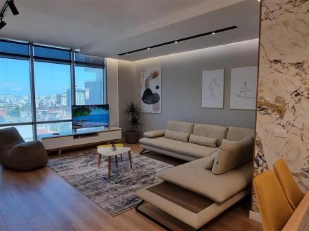 FOR RENT APARTMENT AT 27-FLOOR