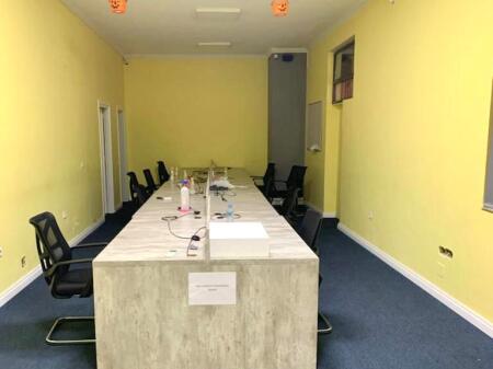 For Rent: Commercial Space in Blloku Area – Near Restaurant Era | Prime Location | A/C | Wooden Flooring | Spacious Layout