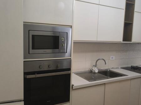 Apartament 2+1 me qera tek Kompleksi Ana, Qytet Studenti.