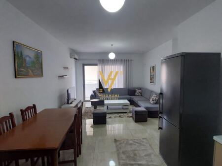 JEPET APARTAMENT 2+1+BLK ME QERA TE KOMUNA E PARISIT