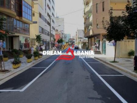 Office space for rent on Bogdaneve street near Spar in Tirana (ID 42611090)