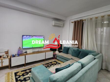 Jepet me Qera Apartament 1+1 – Ish Fusha e Aviacionit, pranë Report TV (ID 42111402)