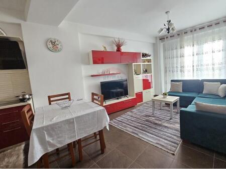 Jepet me qira Apartament 2+1+2 “Pjetër Budi”