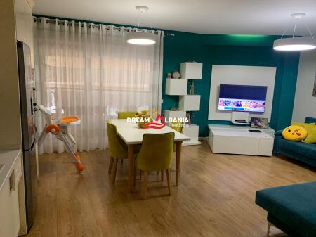 2+1 apartment for rent at 21 December near Magnet Complex in Tirana (ID 42214781)