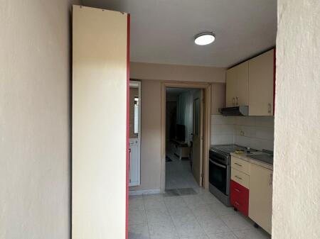 1+1 Apartment for Rent 5 minutes from Pazari i Ri