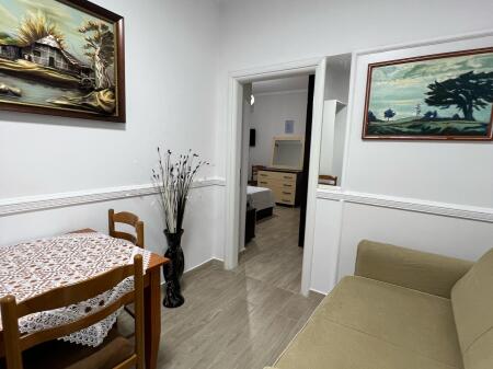 Studio apartment for rent at Pazari i Ri