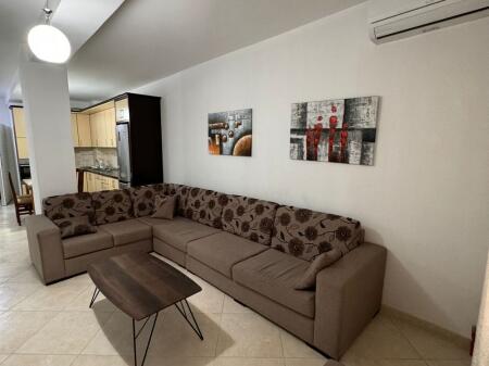 Apartment for rent - near Platea Residence
