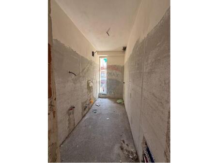 SHESIM APARTAMENT 1+1 RRUGA JORDAN MISJA!