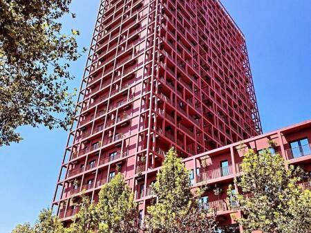 Exclusive !! Garden Building, by the Kavaja road We sell 2+1 apartment.