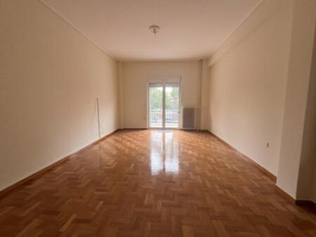 Negozio in Affitto Vicino a Brryli (ID BD21723) Tirana