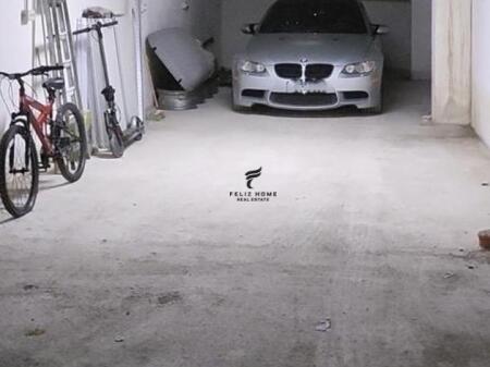 FOR SALE GARAGE 45 M2 PARISIT COMMUNE