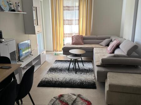 For rent 2+1+1 UNIVERS CITY