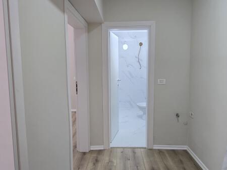 For sale, 1+1 Apartment Oxhaku, Tirana.