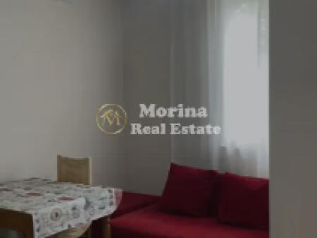 Qera, Hyrje Private 1+1, Porcelan/Kodra Priftit