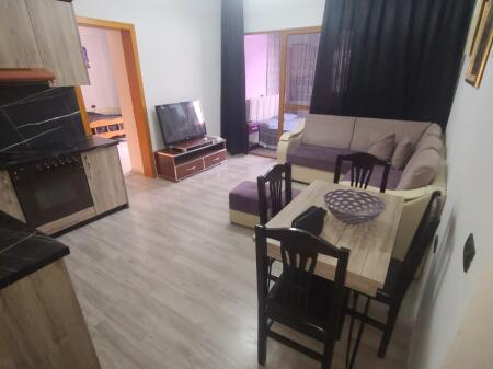 Apartment 2+1 for rent in Yzberisht!