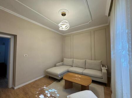APARTAMENT 1+1 PER QIRA TEK AMBASADA AMERIKANE !!