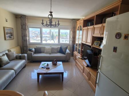 For sale 1+1 apartment on Elbasan Street, near the Institute of Hygiene.