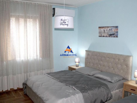 APARTMENT FOR RENT 1+1+BALCON "NEAR THE UNITED SCHOOL, OXHAK"