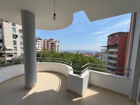 For sale 1+1 apartment in Fresk, Rr e Teleferikut