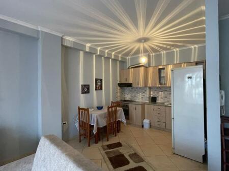 Ofrohet per qira apartament 1+1 ne yzberisht