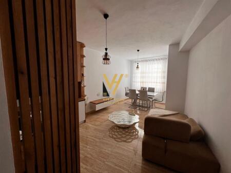 APARTAMENT 3+1+BLK ME QERA TEK PALLATET FRATARI, ASTIR