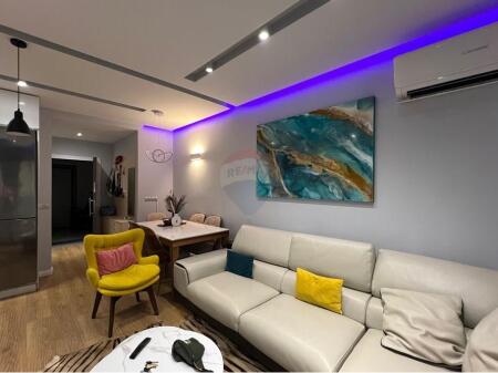 Shitet Apartament 2+1+2 në Ali Dem!