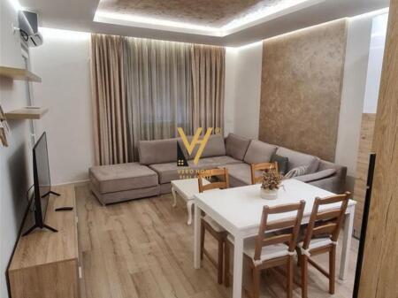 APARTAMENT 1+1+BLK ME QERA TEK ALI DEMI