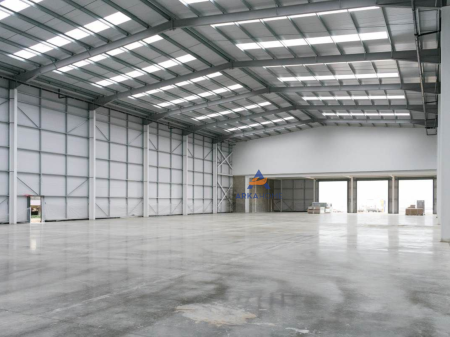 MAGAZZINO IN AFFITTO 550M2 "AUTOSTRADA TIRANA-DURRES, KM 4" (TRATTABILE)
