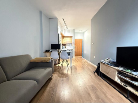 Apartament 1+1 për shitje Astir Pranë Well!