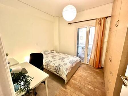Apartament Me Qera 2+1 Tek Rruga Bardhyl