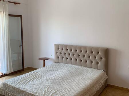 Jepet Me Qera Apartament 2+1+1 Ballkon