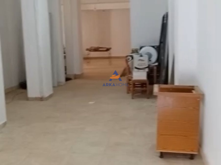 JEPET MAGAZINE ME QERA 140M2 "TEK RRUGA PETRO NINI LUARASI".