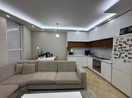 Apartament 1+1 per shitje prane News 24.