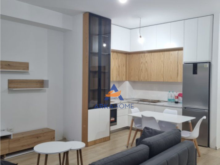 JEPET APARTAMENT ME QERA 2+1+BALLKON "ALI DEMI (Kompleksi Magalem)".