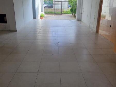 MAGAZINE IN AFFITTO 250 M2 AUTOSTRADA TR-DR