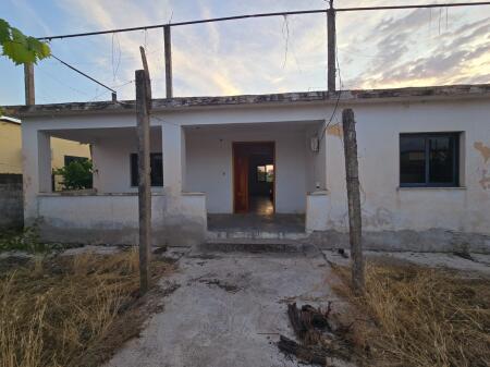 FOR SALE PRIVATE ONE-STOREY HOUSE IN PJEZE DURRES