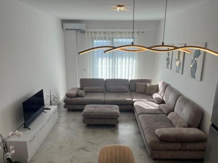 Apartament 2+1 me Qira – Kompleksi Oasis