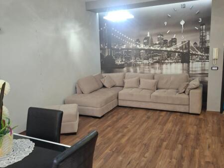 Apartament 2+1 me qira ne Astir