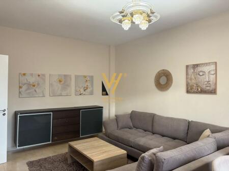 APARTAMENT 2+1+BLK ME QERA TE RRUGA ELBASANIT, PALLATI BRIGADAVE