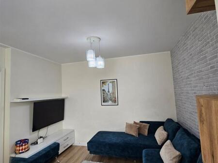 2+1 Apartment for Rent – Near Pasticeri Lej & Laj, Ballet School