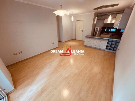 FOR SALE Apartment 2+1 + Garage in Komuna e Parisit, Tirana (ID: 41211995)