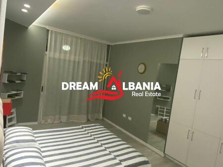 Apartamente 1+1 me qera ne Komune e Parisit, tek Kompleksi Kika ne Tirane (ID 4211629)