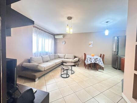 Apartament 2+1 për Qira – Pranë 21 Dhjetorit