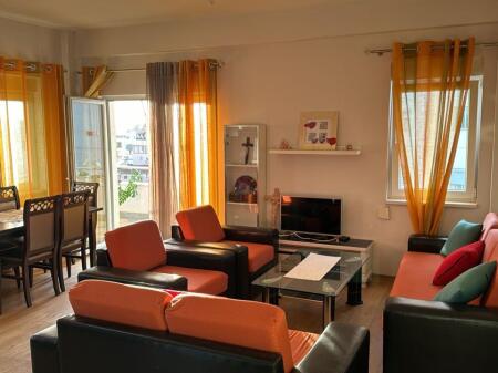 In the Fresku area, near Anna Market, a furnished 2+1+2 apartment with parking space is for rent.