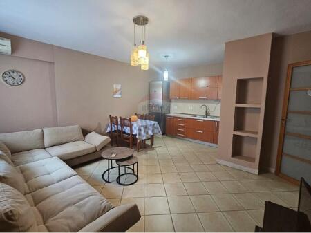 Apartament 2+1 për qira në Vasil Shanto!