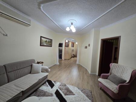 APARTAMENT PËR QIRA 3+1+2 NË ASTIR!